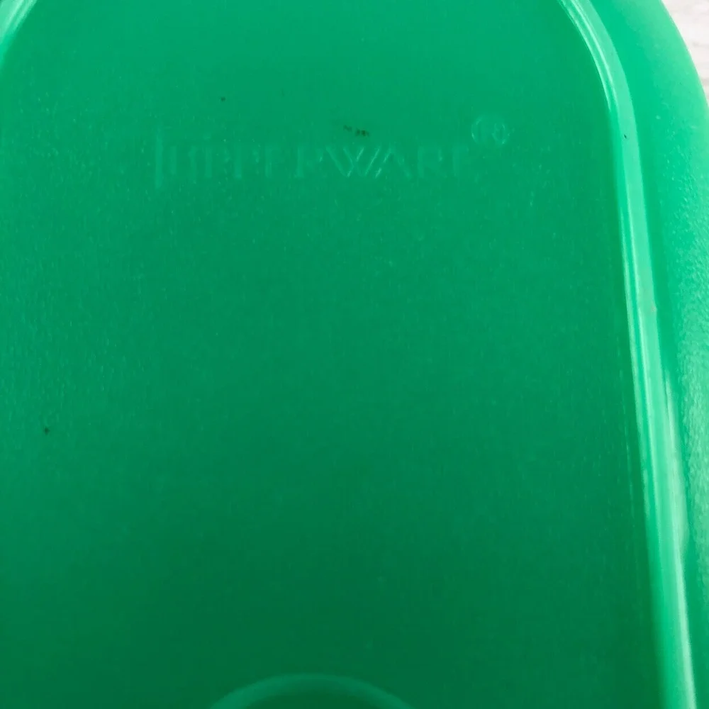 VTG Tupperware Cheese Grater/Microwave Breakfast Maker Green Steamer w/ Lid 3pc